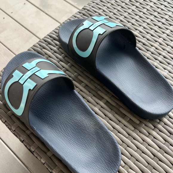 Ferragamo Slides - Picture 5 of 11